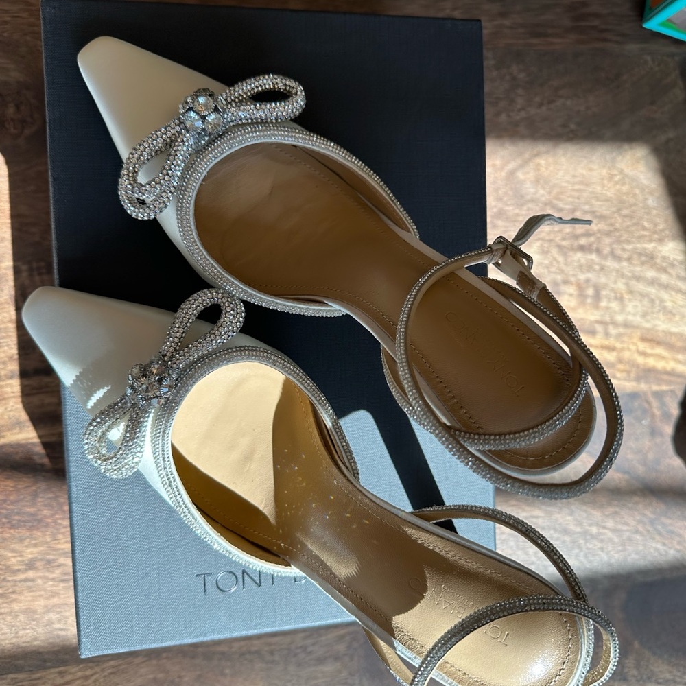 TONY BIANCO ELSIE HEELS